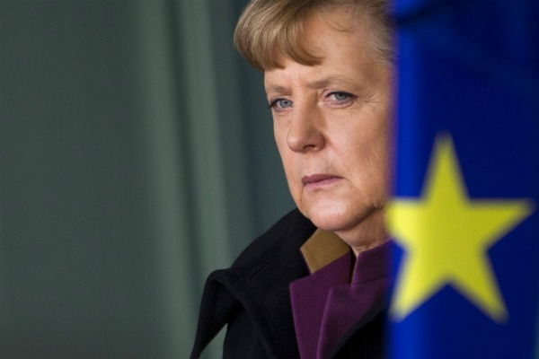 Angela Merkel gagne du temps sur la question du fonds de sauvetage
